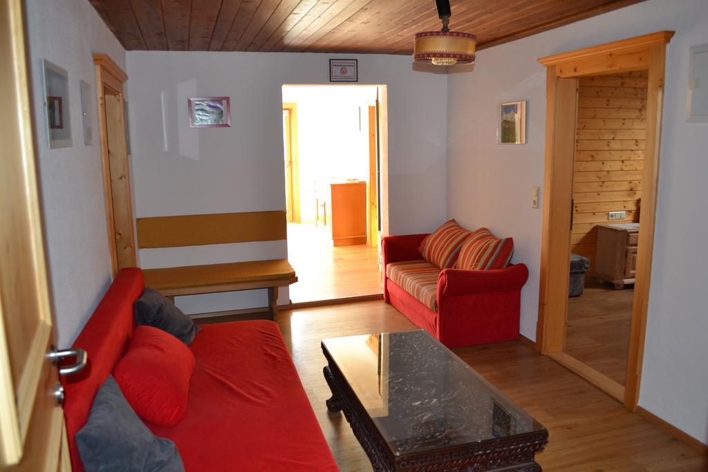 Bohrerhof Apartment Ahrnbach Ngoại thất bức ảnh
